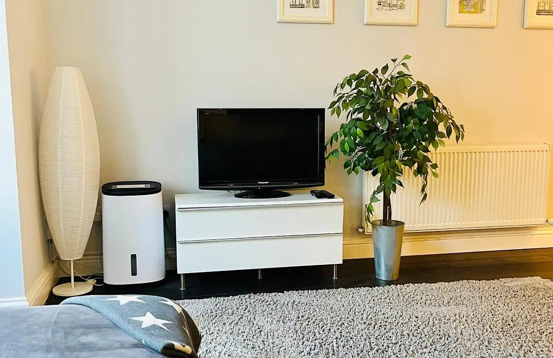 Stunning And Peaceful London Flat-1
