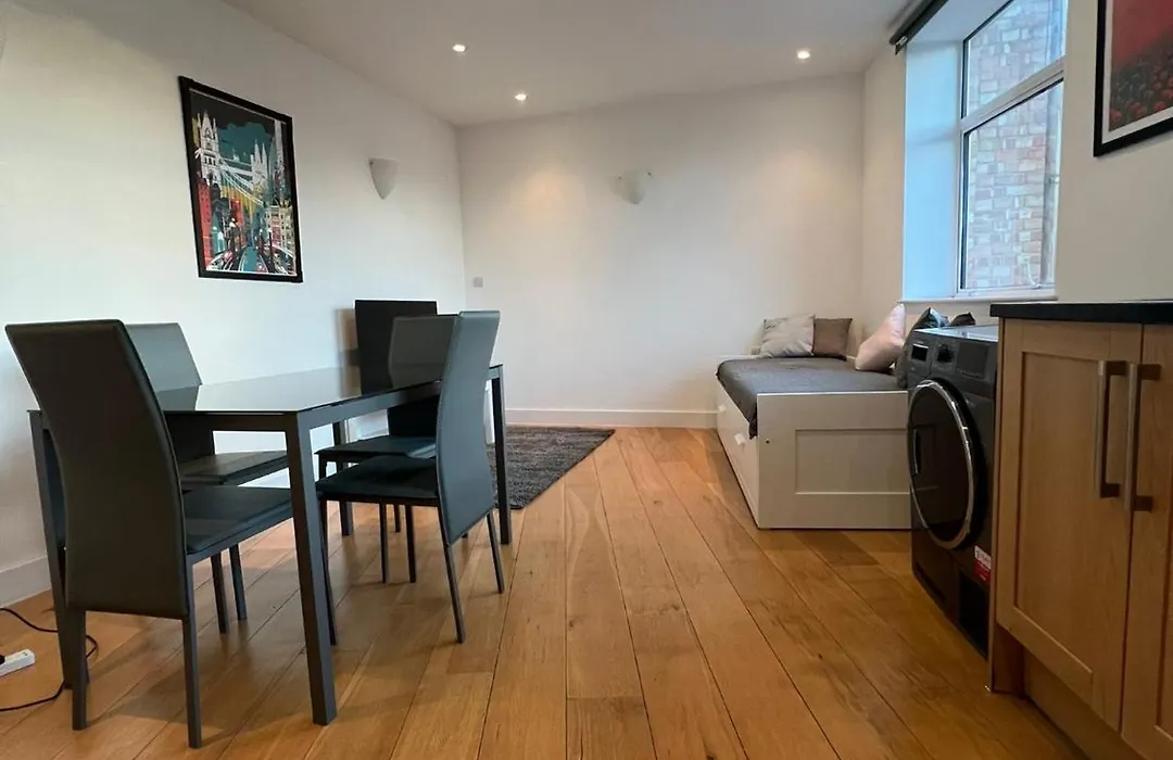 Nice 2Bed Flat 10Min To Oxford Circus-1