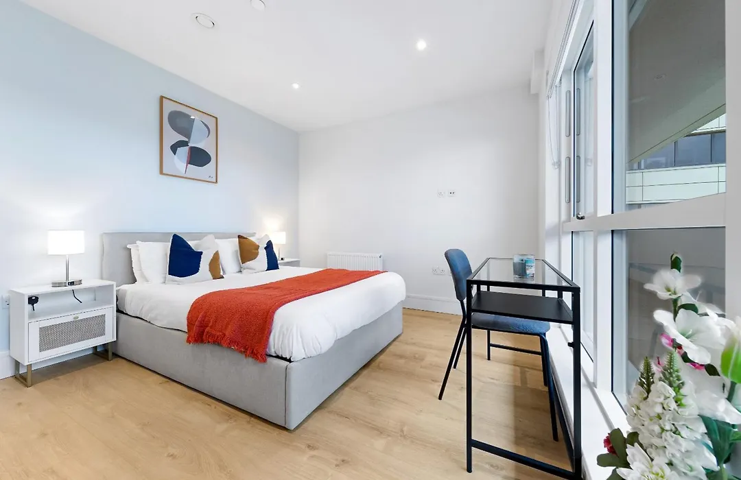 Stylish Retreats On Olympic Way-1
