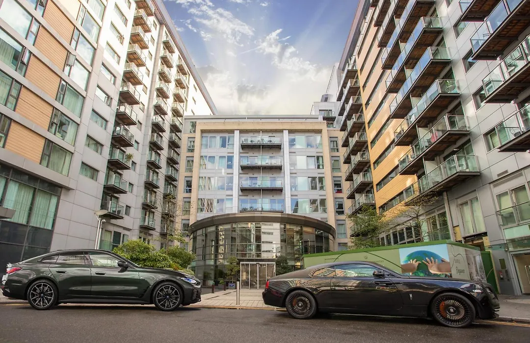Contemporary Penthouse In Battersea Power Station-1