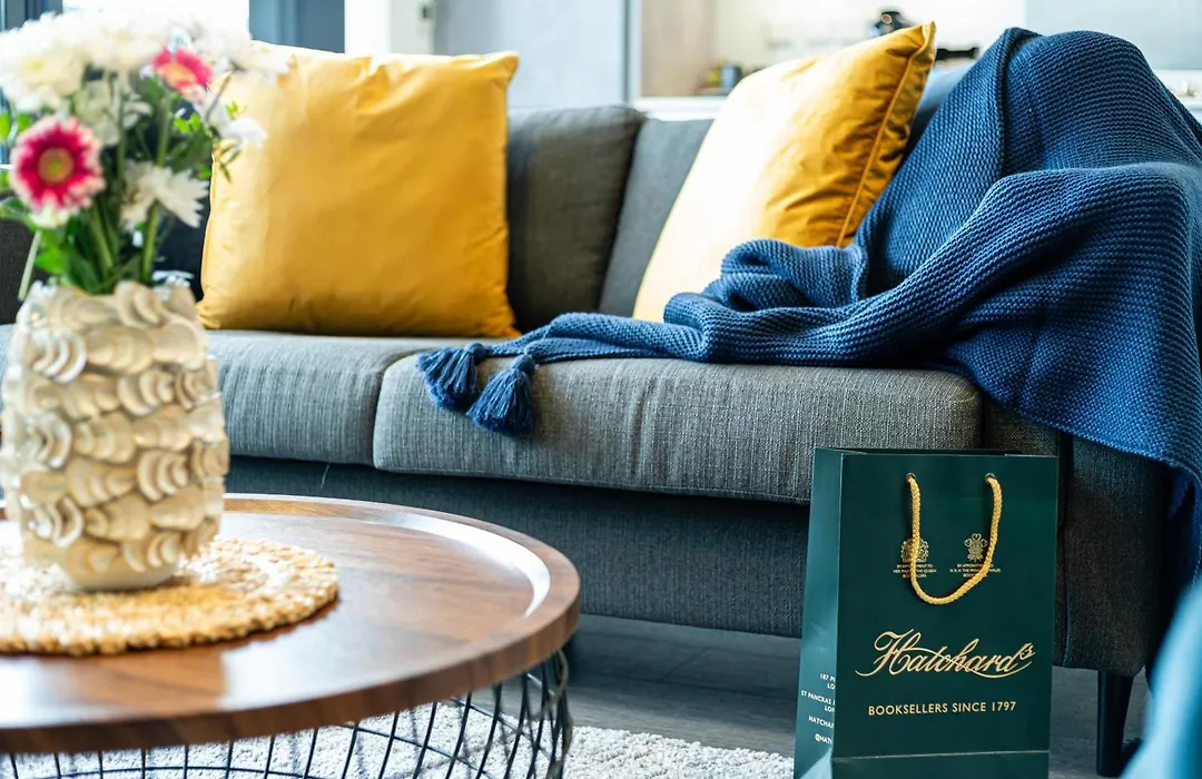 Elegant Luxe Penthouse In Whitechapel-1