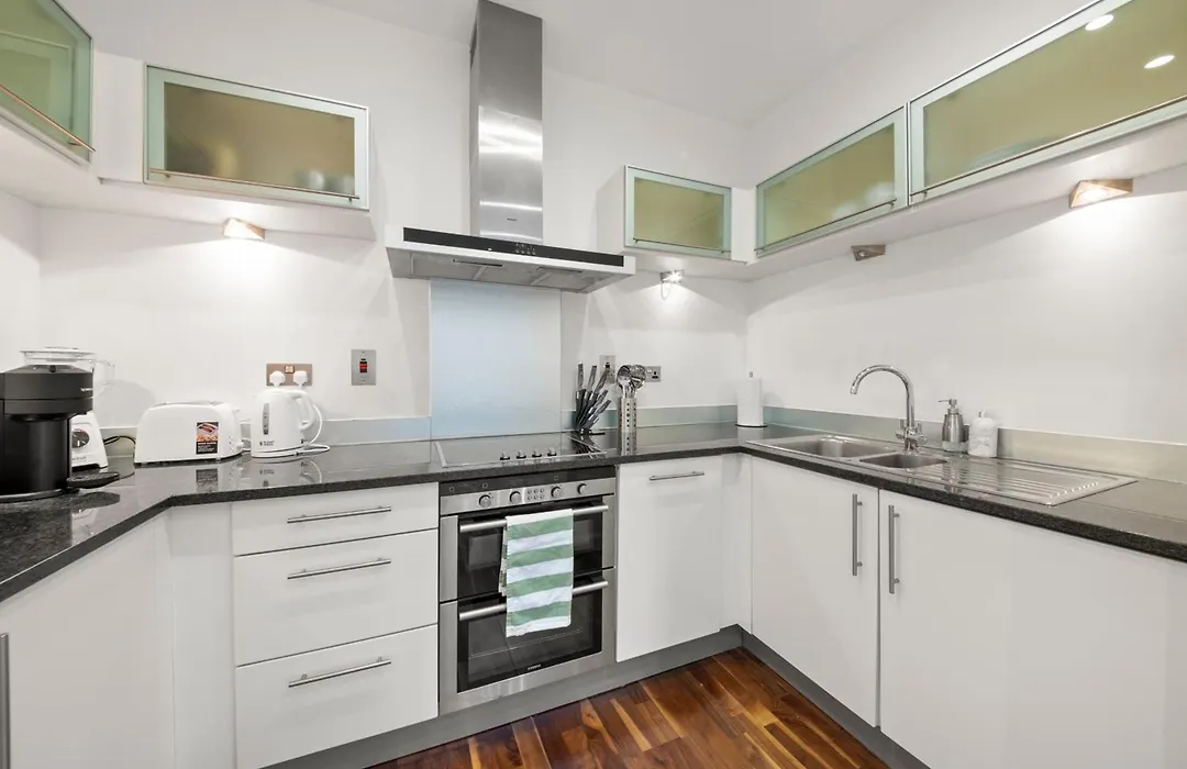Londwell, Canary Wharf River Thames Balcony Penthouse-1