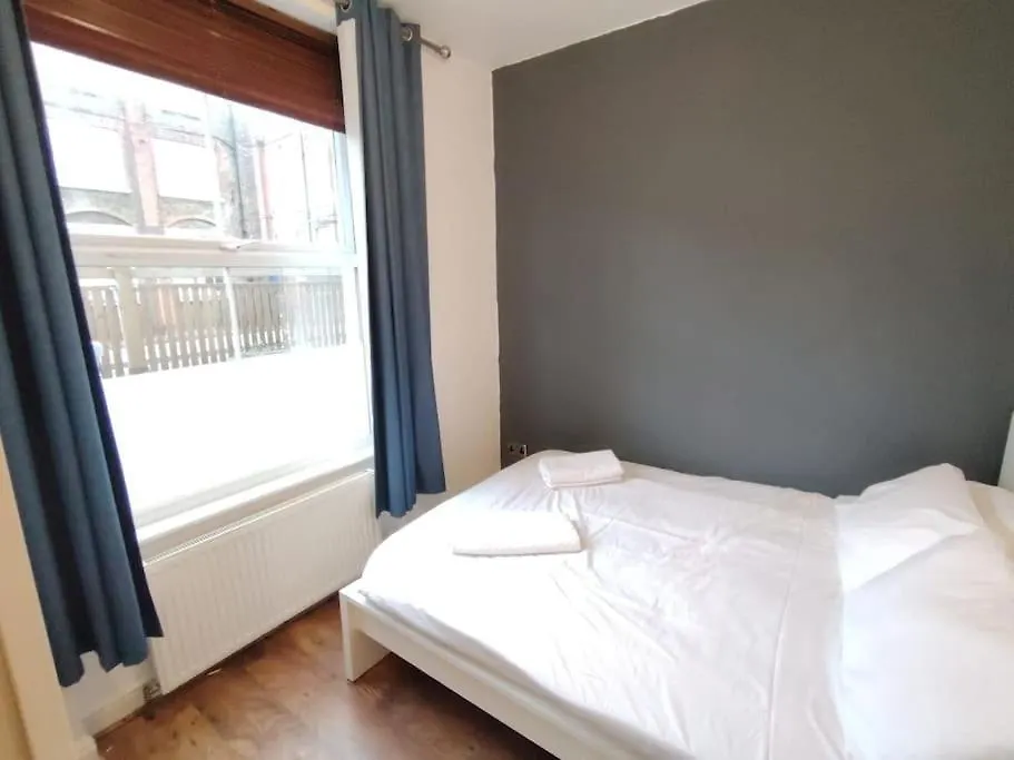 Amazing 1 Bed Flat In Fulham Near Chelsea Stadium-1