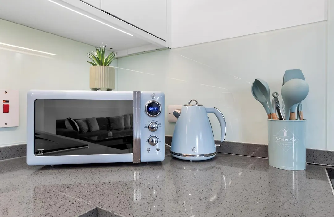 Shard View On Terrace 4Br Rare London Stay, Cinematic Scenes For 10-1
