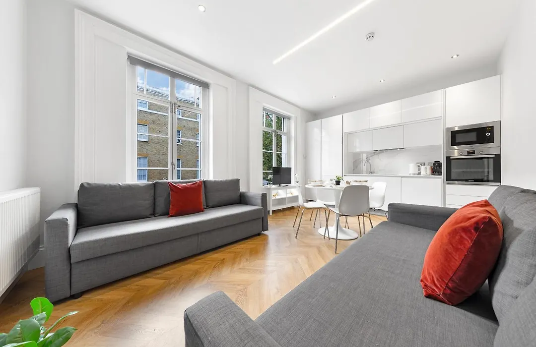 Stunning Hyde Park Apartments-1