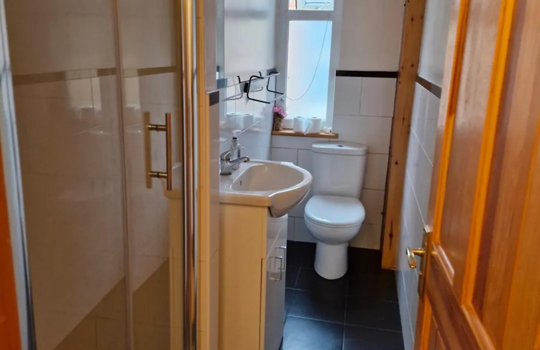 Your Home Away From Home In Highgate-1