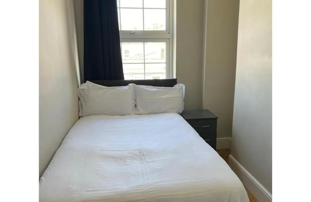 5Th Floor Modern Flat Near Edgware Road-F59-1