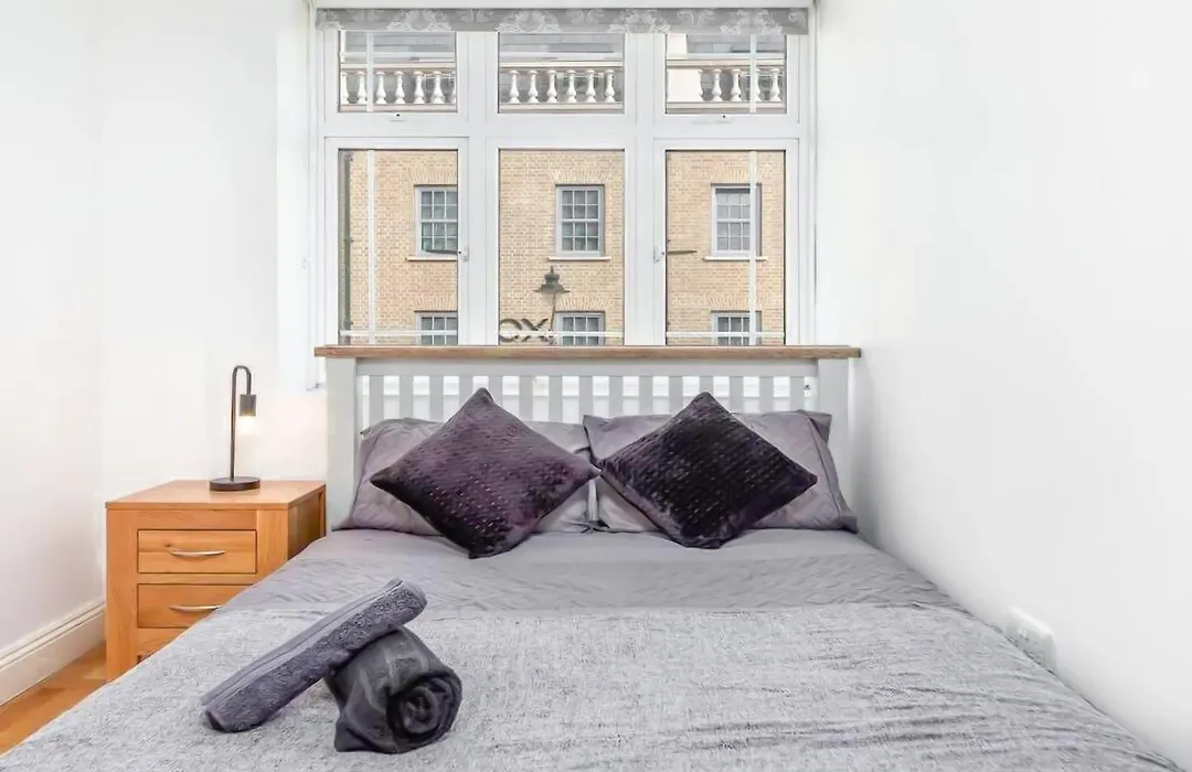 Lovely 2 Bedroom With Patio Waterloo Lm1-1