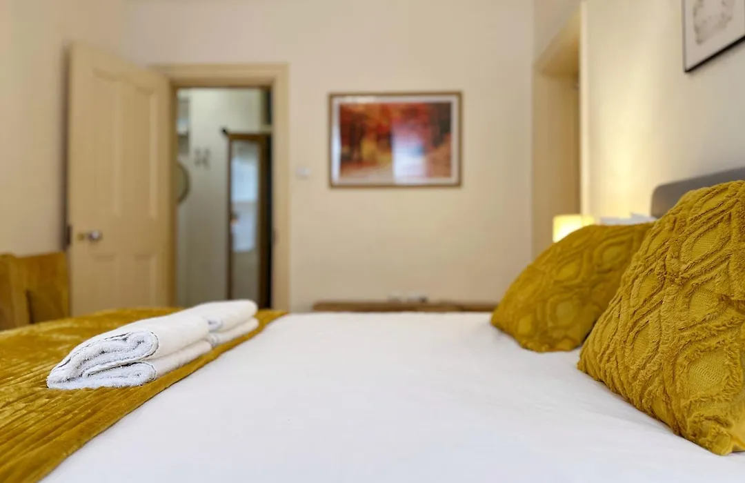 Oliver'S Place In Holborn - 2 Double Beds, 1 Sofa Bed, Great Location-1