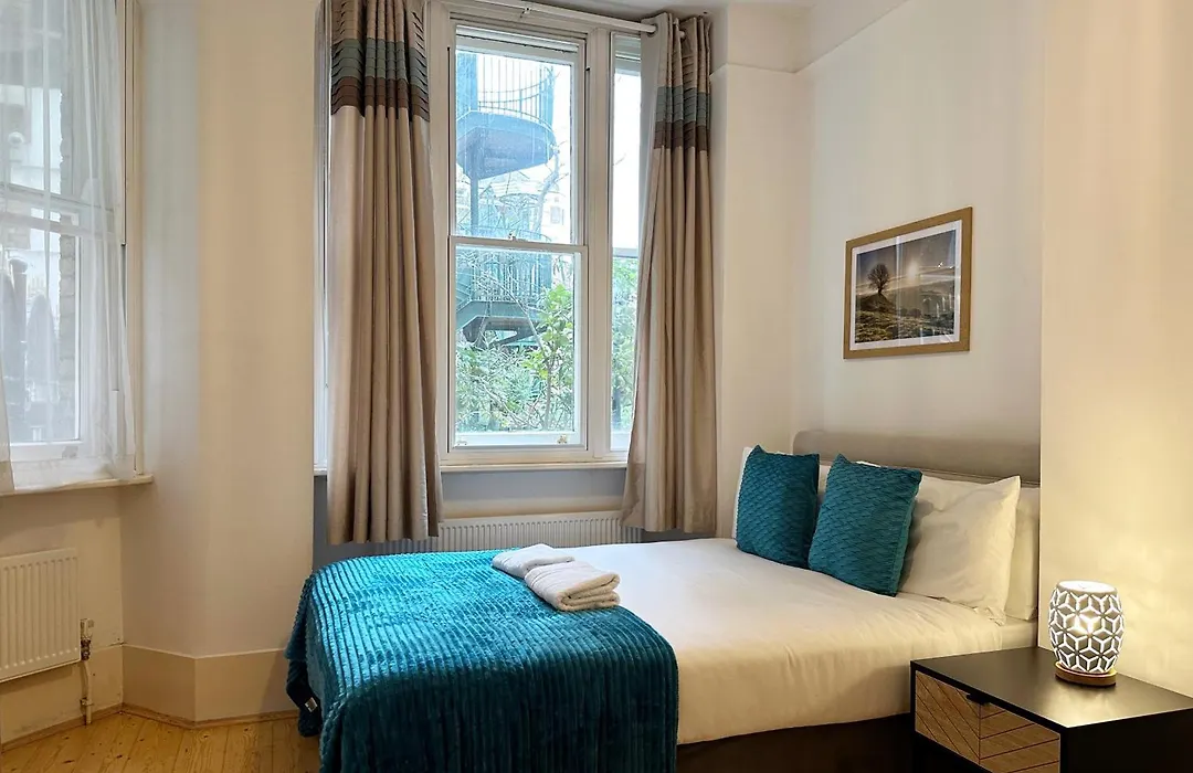 Oliver'S Place In Holborn - 2 Double Beds, 1 Sofa Bed, Great Location-1