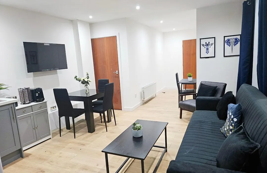 Gdy1 - The Green Dragon Apartment-1
