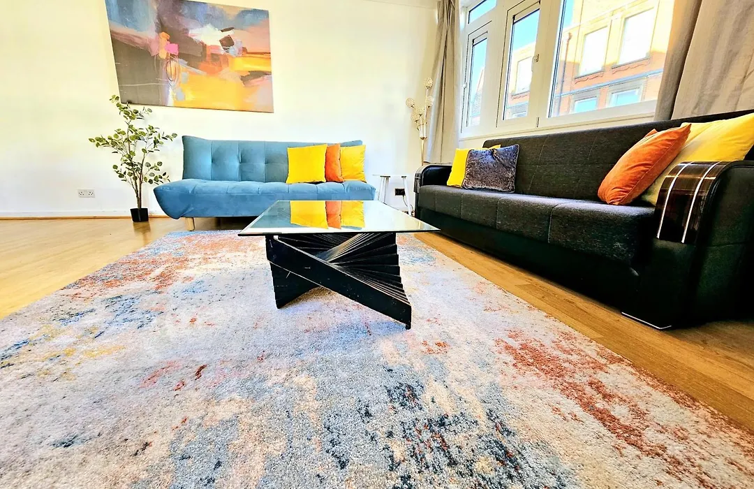 Bright & Spacious Home In Building With Lift, Right Next To Bayswater Station - Walk To Kensington Palace, Hyde Park, Little Venice & Notting Hill-1