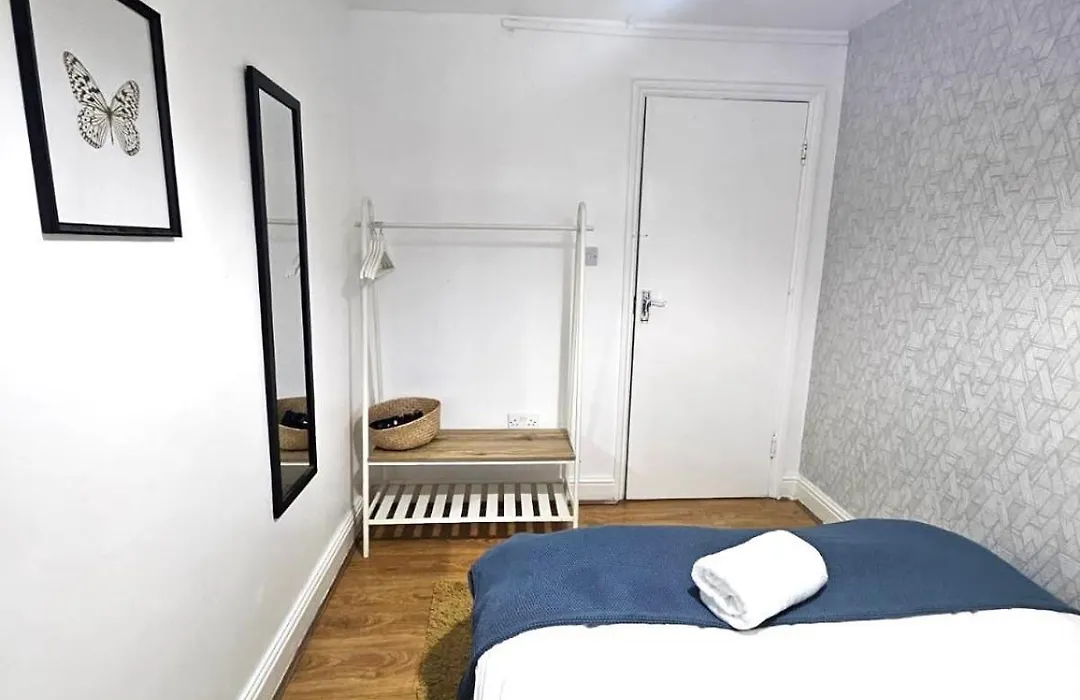 Shoreditch Serenity Stay-1