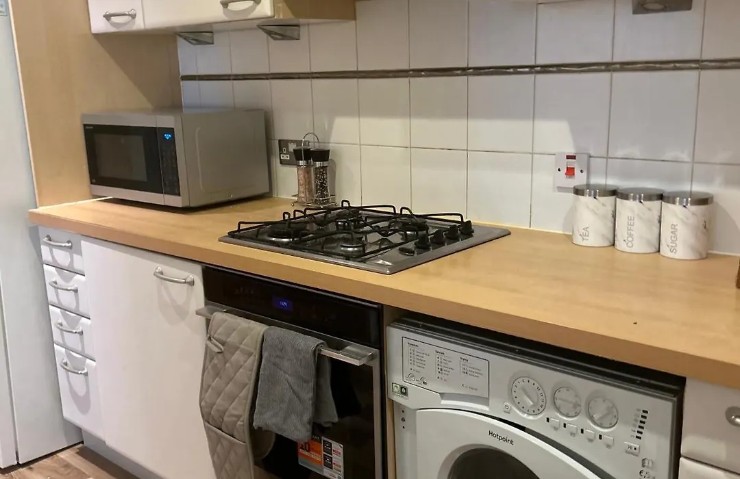 Comfy 2Bed Near O2 Canary Wharf Excel-1