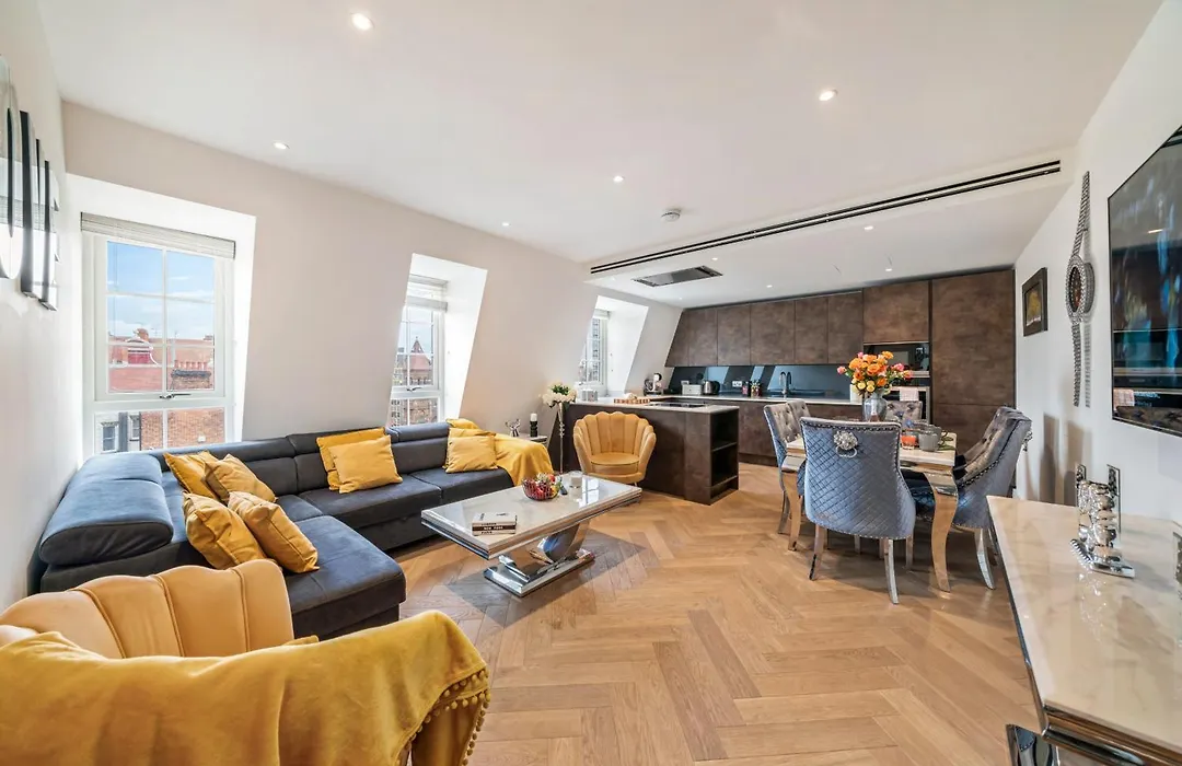 Panoramic Perfection Marble Arch 2Br Penthouse 74-1