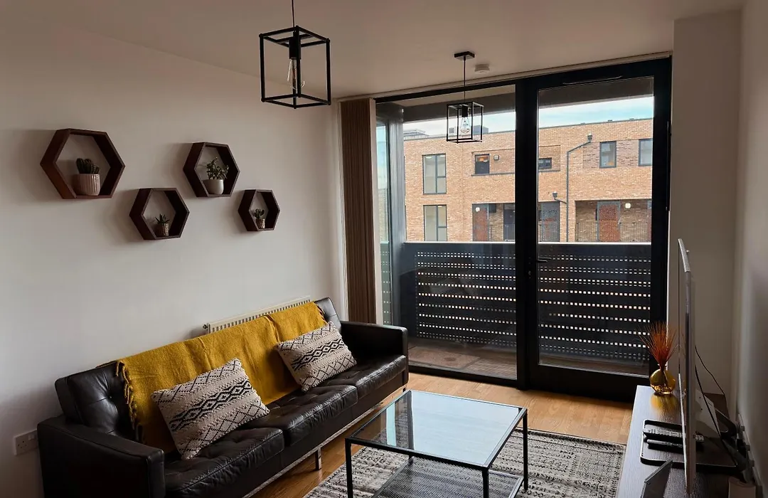Modern 1 Bed Flat In Central London 7 Mins Walk To Elephant And Castle Tube Station-1