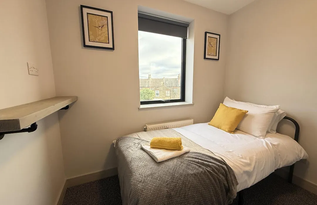 Buxton Road Suites-1