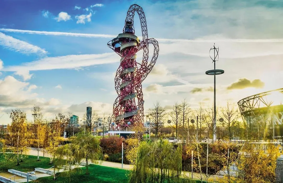 Amazing House Stratford London-1