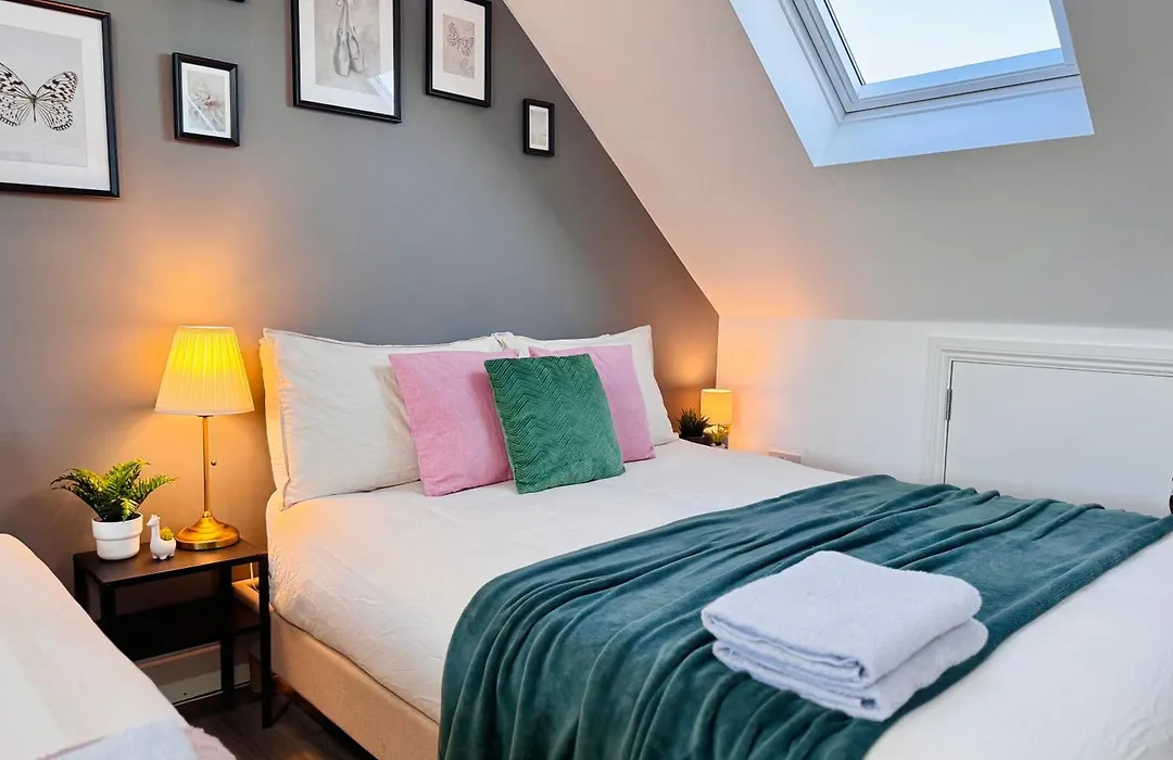 Lively Studio Loft 30Min To Central London-1