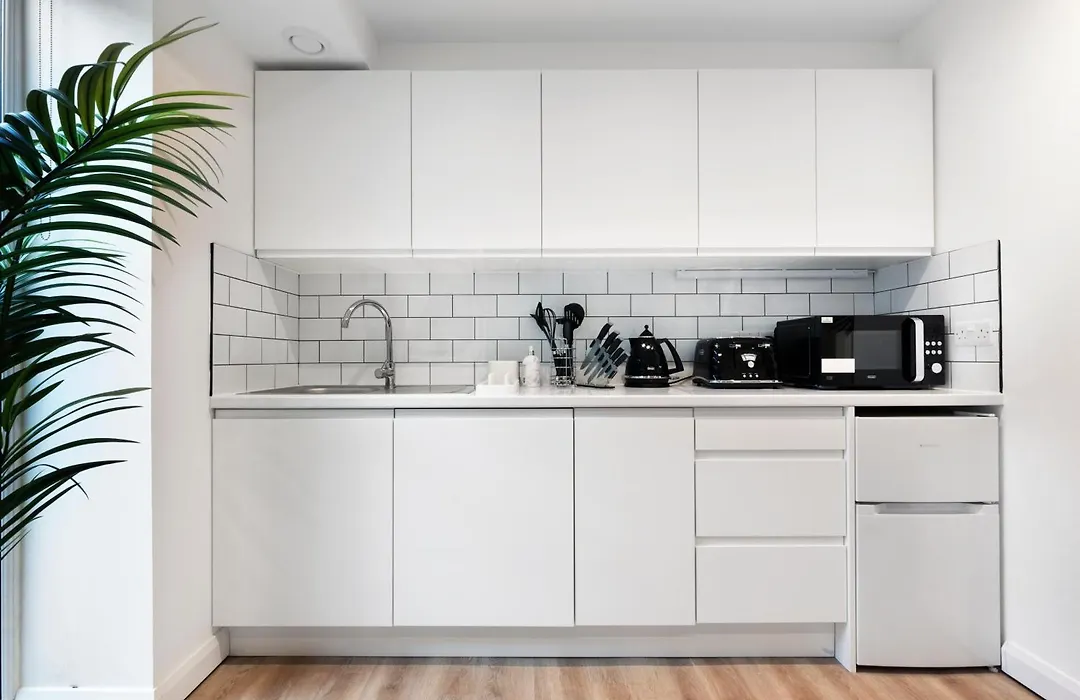 Flat In Dalston, London-1