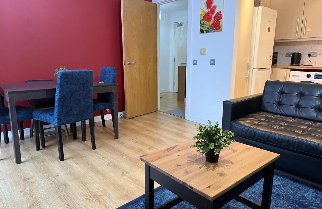 London Luxury Holiday Home B-1