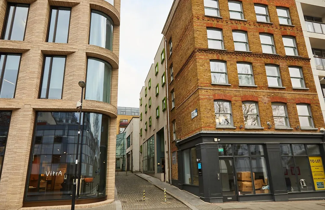 Master Farringdon-1