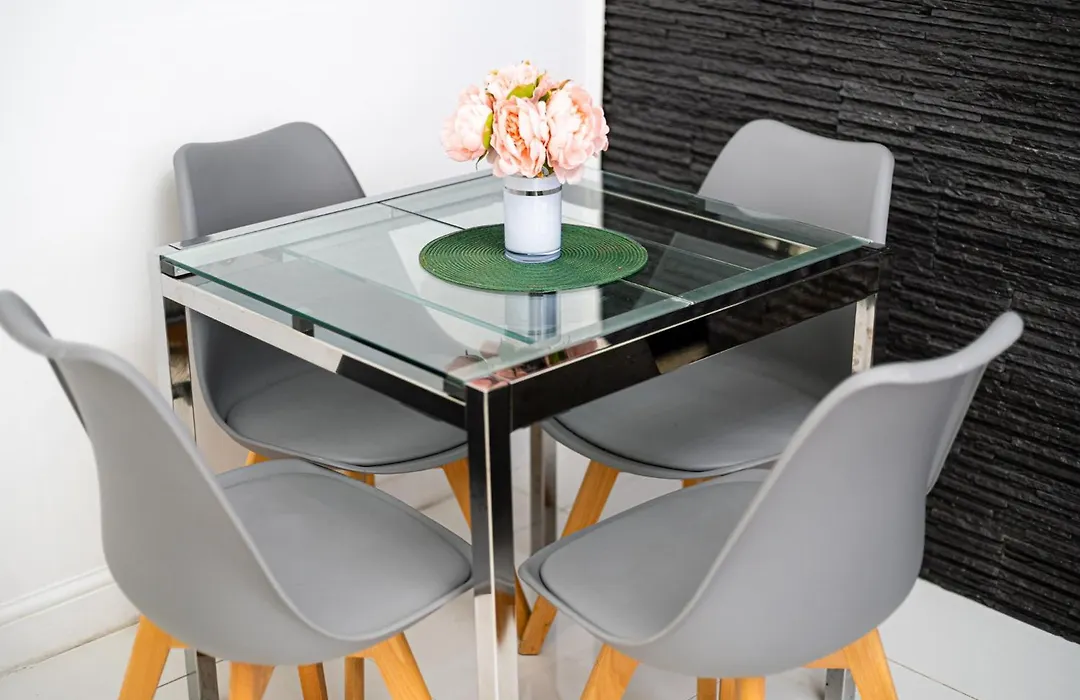 Stylish 2 Bedroom Apartment In Shoreditch - London-1