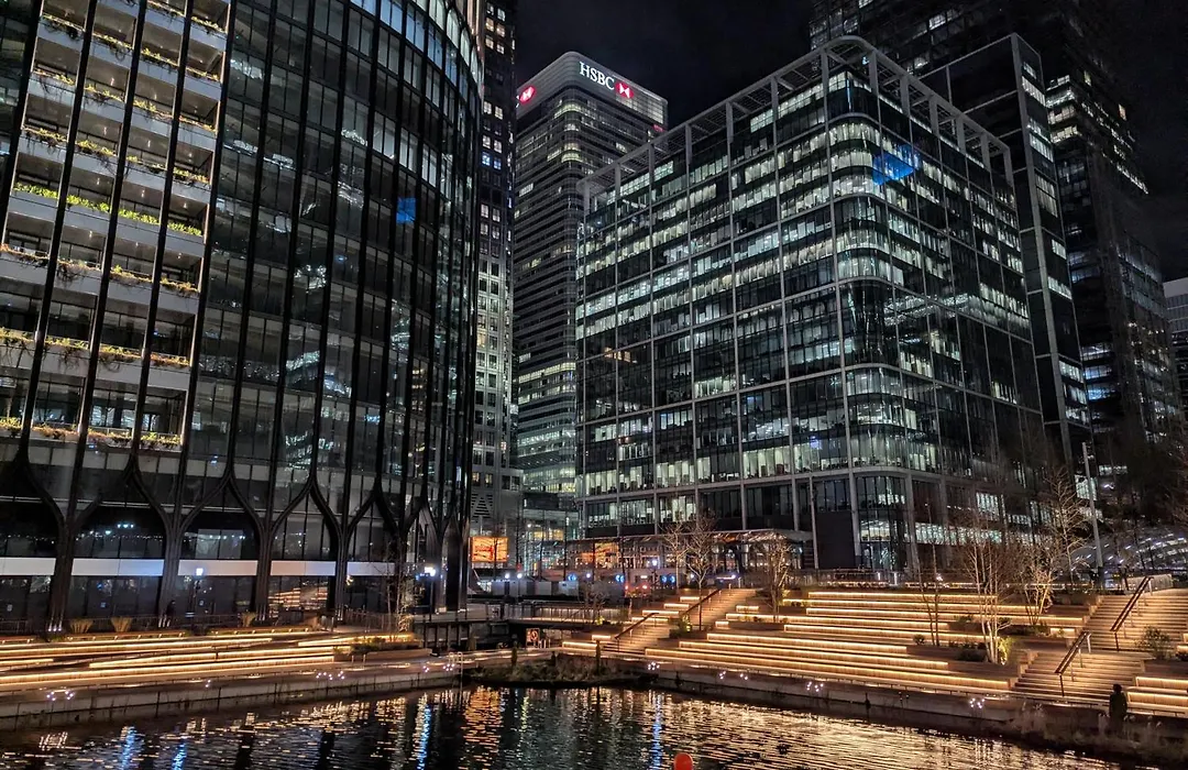 Charming 2-Bedroom Apartment Canary Wharf - London-1