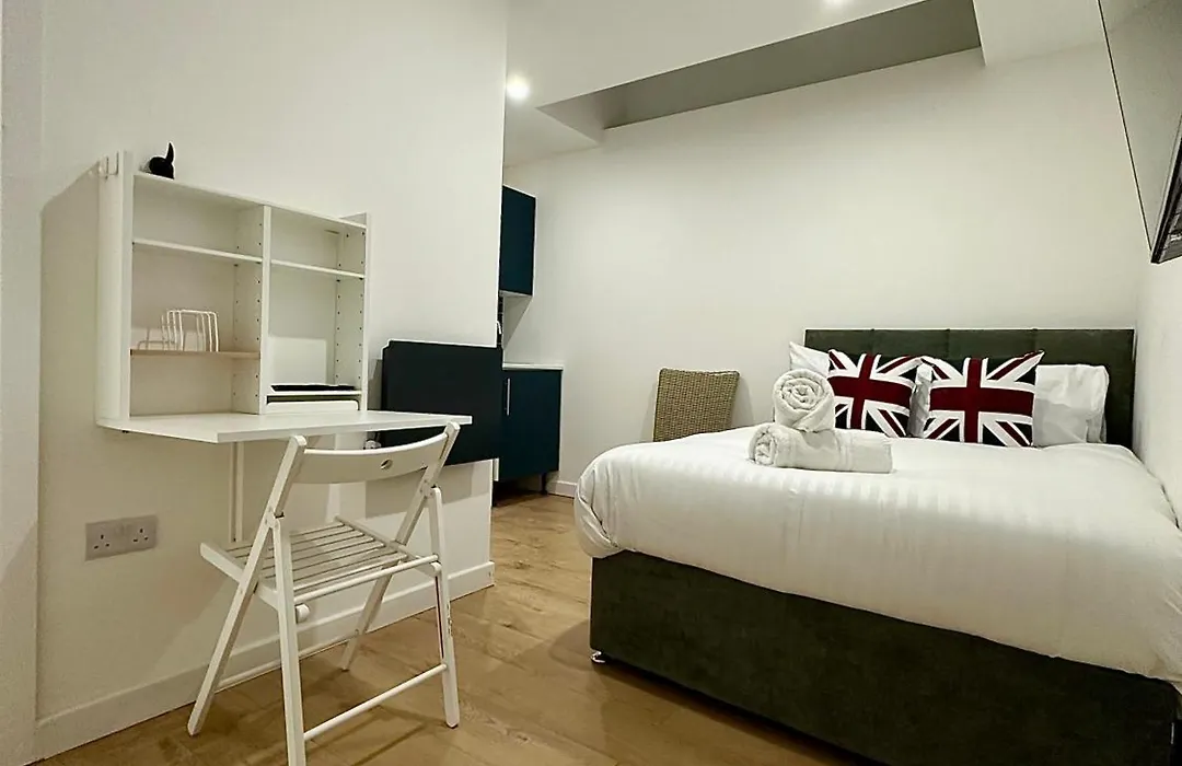 Studio Next To King Cross C-1