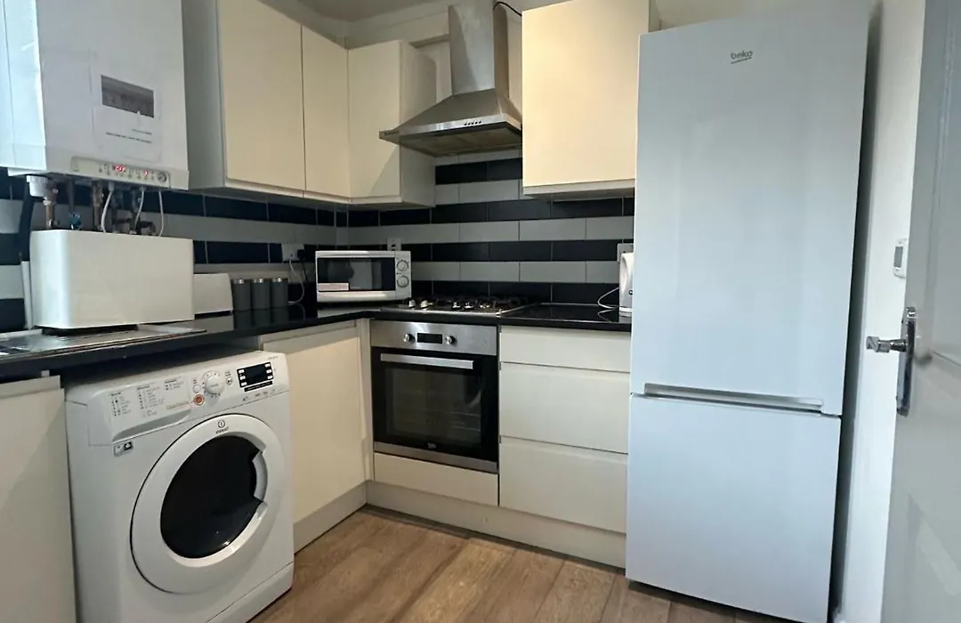 "Euston Comfort" 3 Bedroom Flat In Kings Cross, St Pancras!!!!118B-1