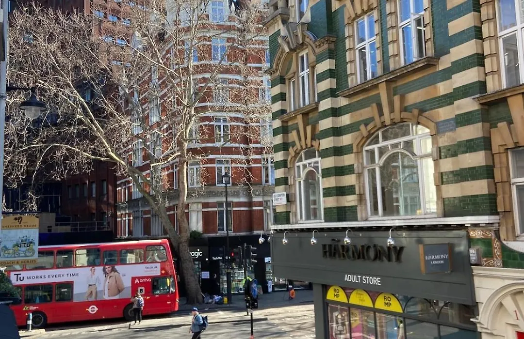 Stay In The Heart Of Soho-1