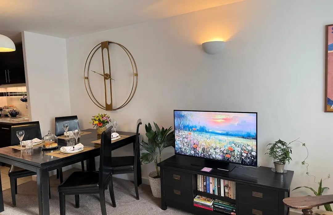 Lombok Apartment Near Old Street,Islington,Angel-1