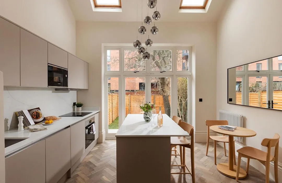 Fivem West Hampstead - South-1