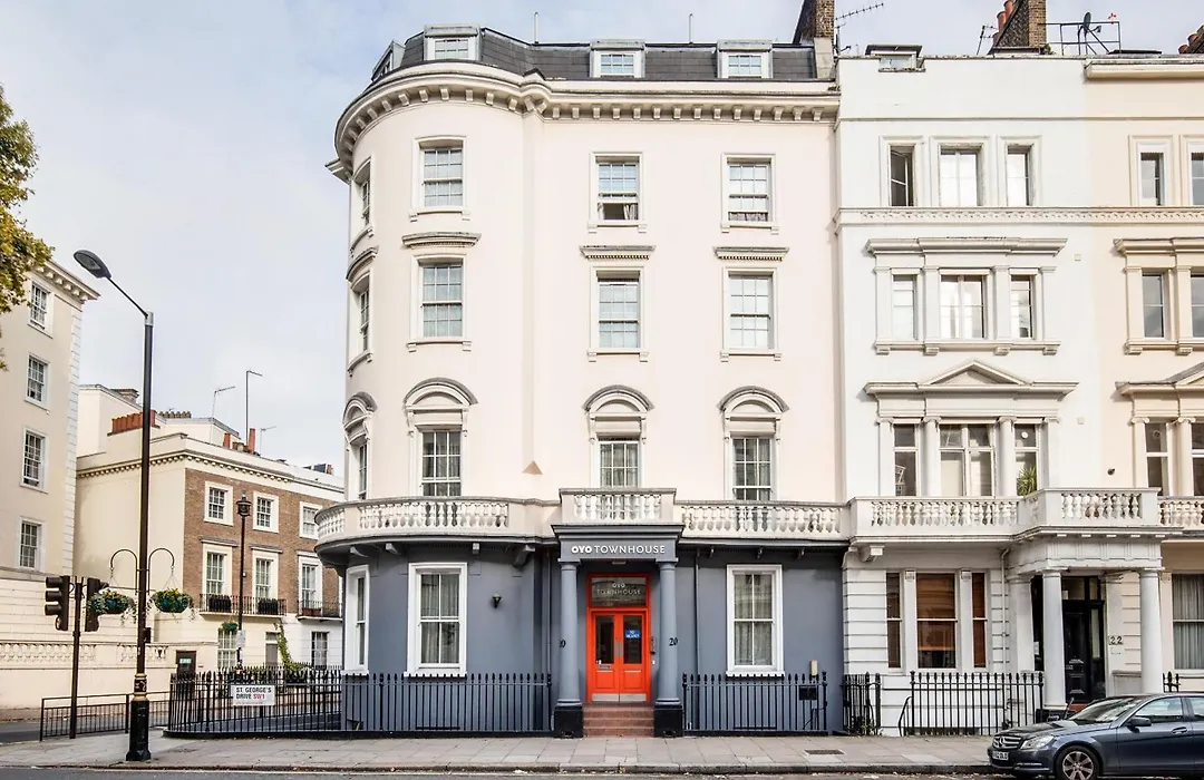 Oyo Townhouse New England, London Victoria-1