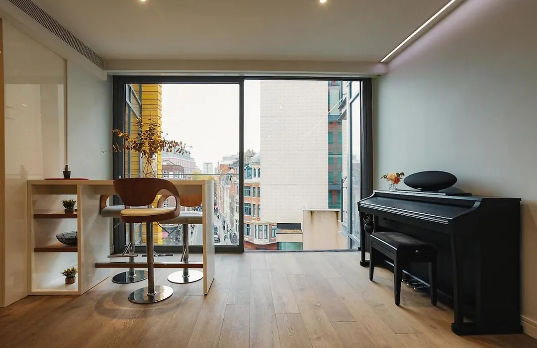 Soho Luxury-1
