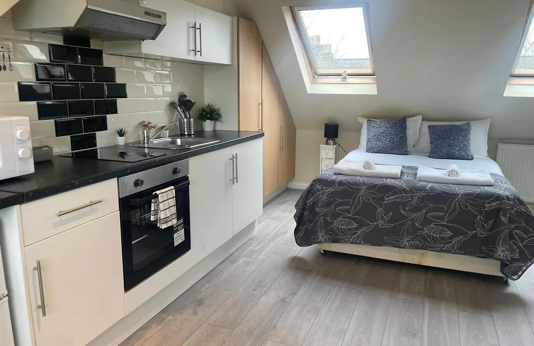 Amazing Studios - East London Walthamstow-1