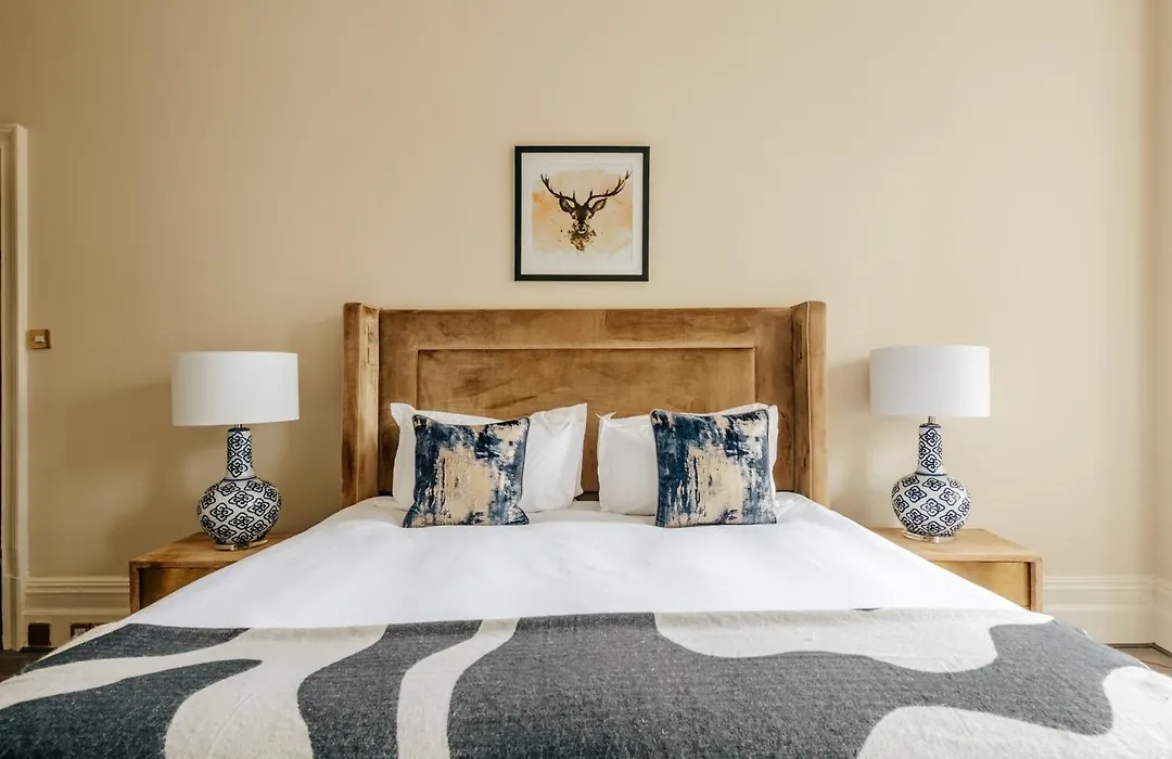 The Egerton - Serviced Apartments-1