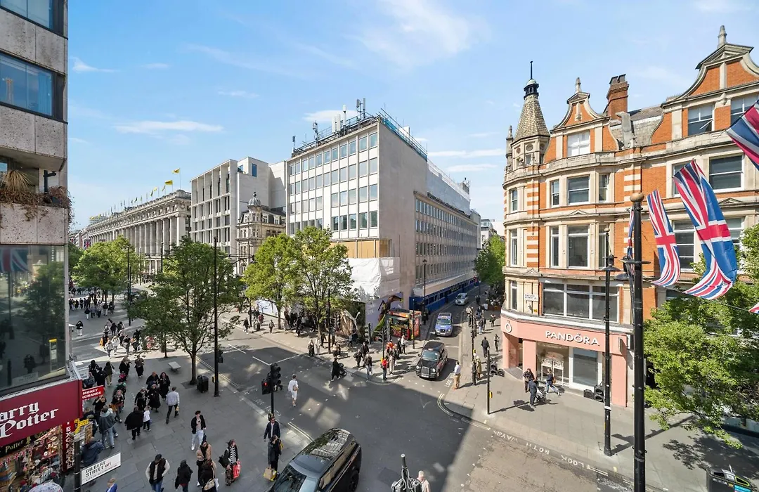 Luxurious Apartments On Oxford Street-1