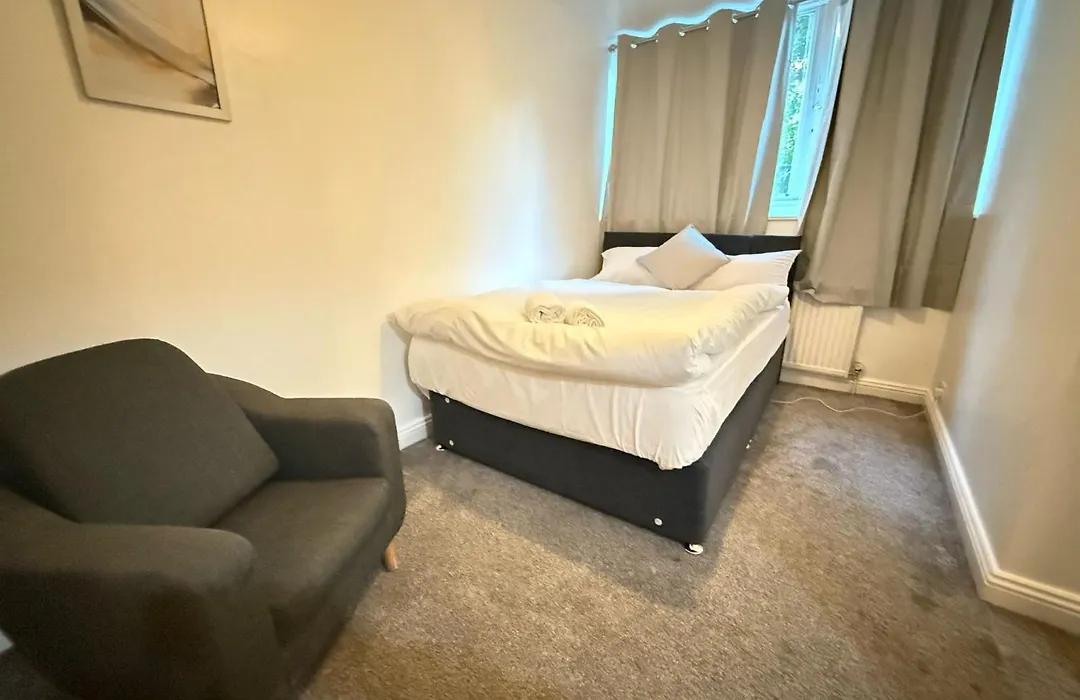3 Bedroom Garden House Maida Vale-1