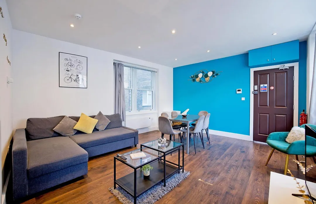 Imperial Middlesex Street Apartments-1