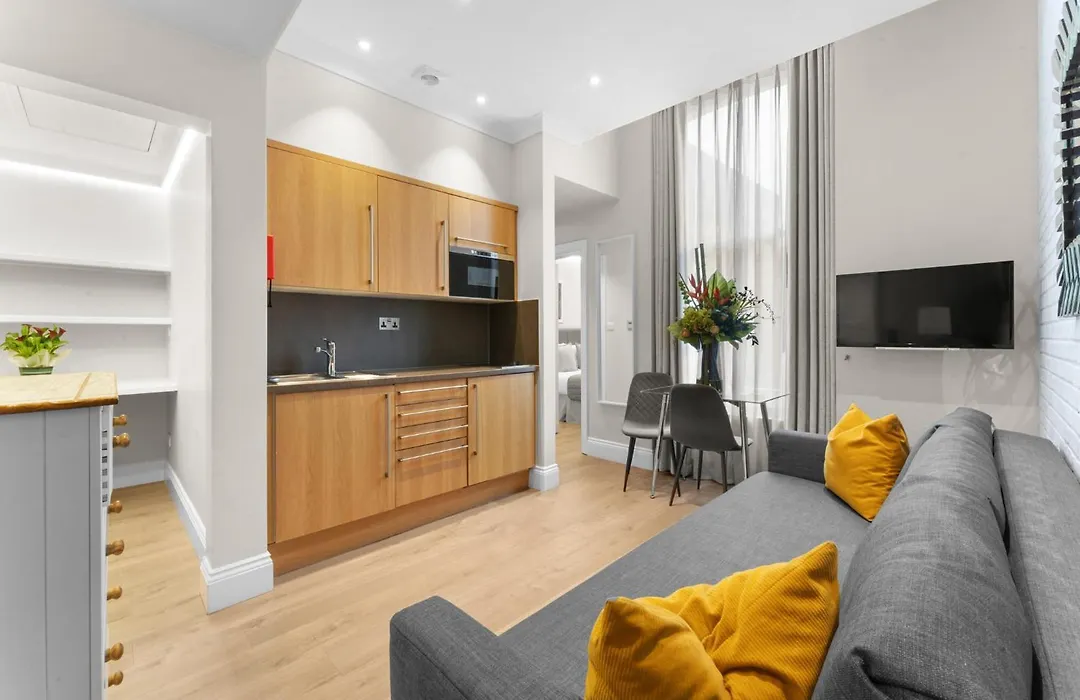Cleveland Residences Russell Square-1