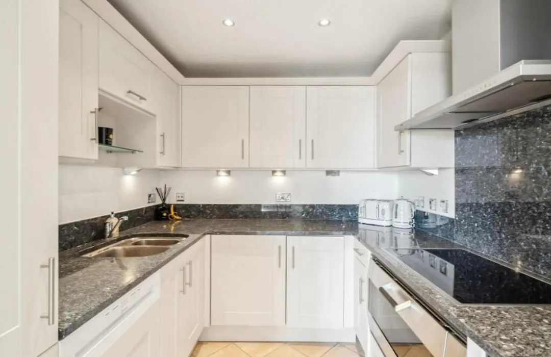 Chelsea Apartment-1