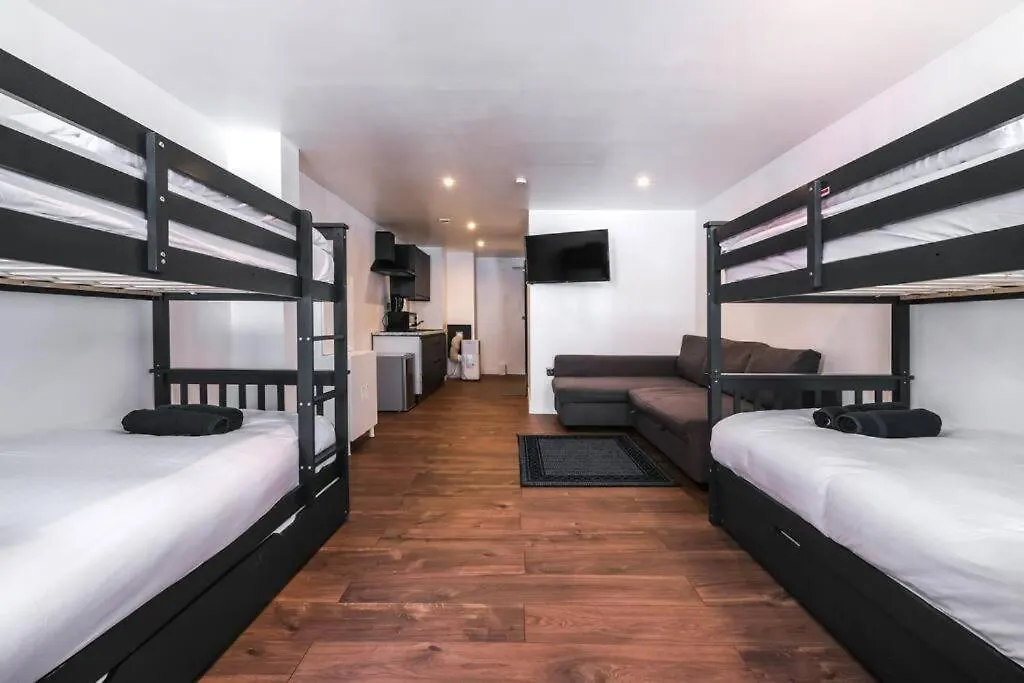 Piccadilly Wonderland Sleep 8 Vra-1