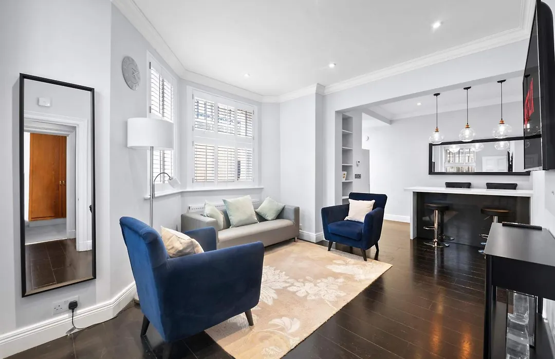 Sg, Prime Knightsbridge Luxury Suite-1