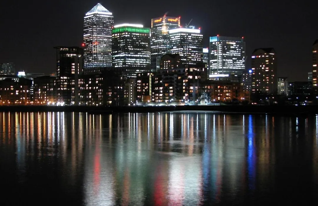 Free Parking Evenings & Wknds Canary Wharf , O2-1