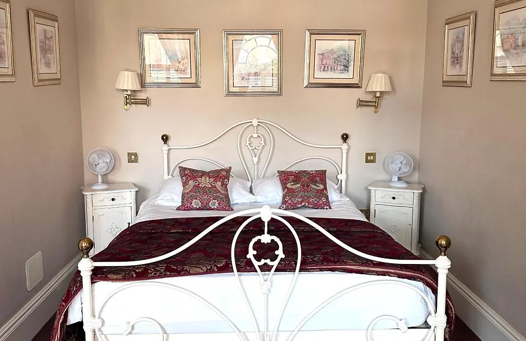 Balham Lodge-1