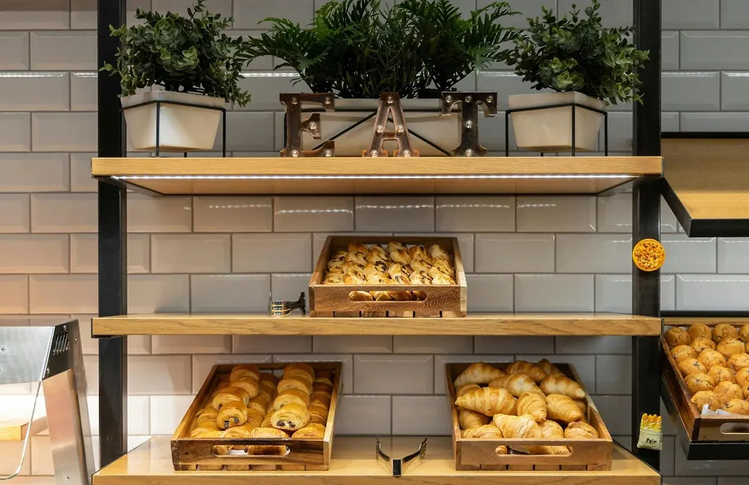 Moxy London Stratford-1