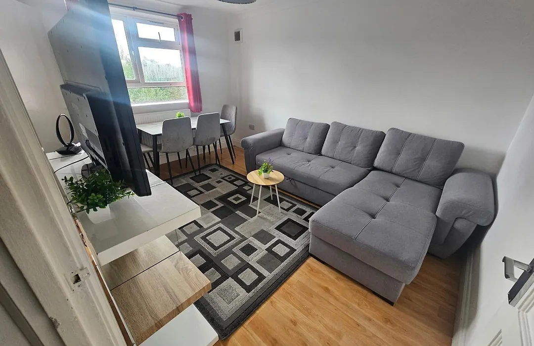3 Beds Flat Next King Cross And The City Centre-1