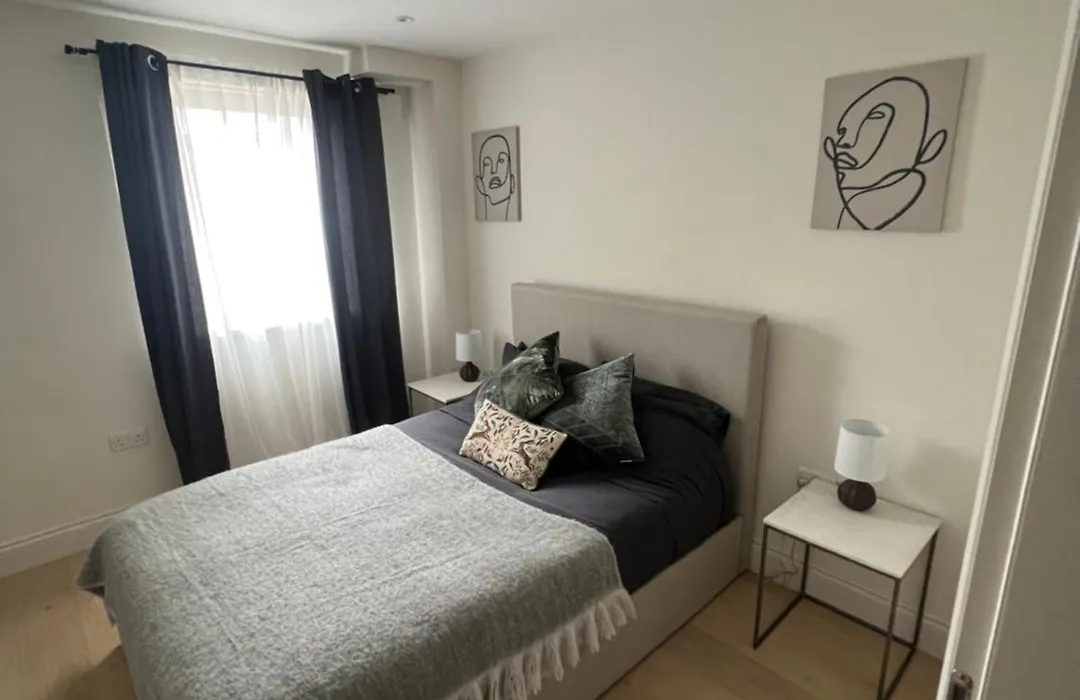 Relaxing And Modern Apartment-1