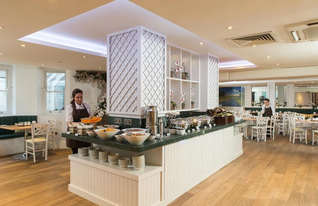 Park International Hotel-1